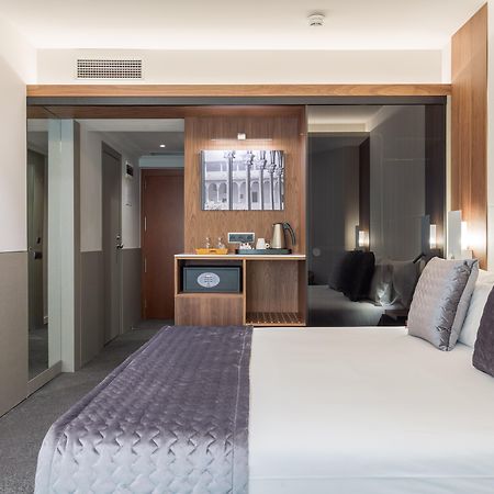 Best Western Premier Hotel Dante Барселона Екстериор снимка