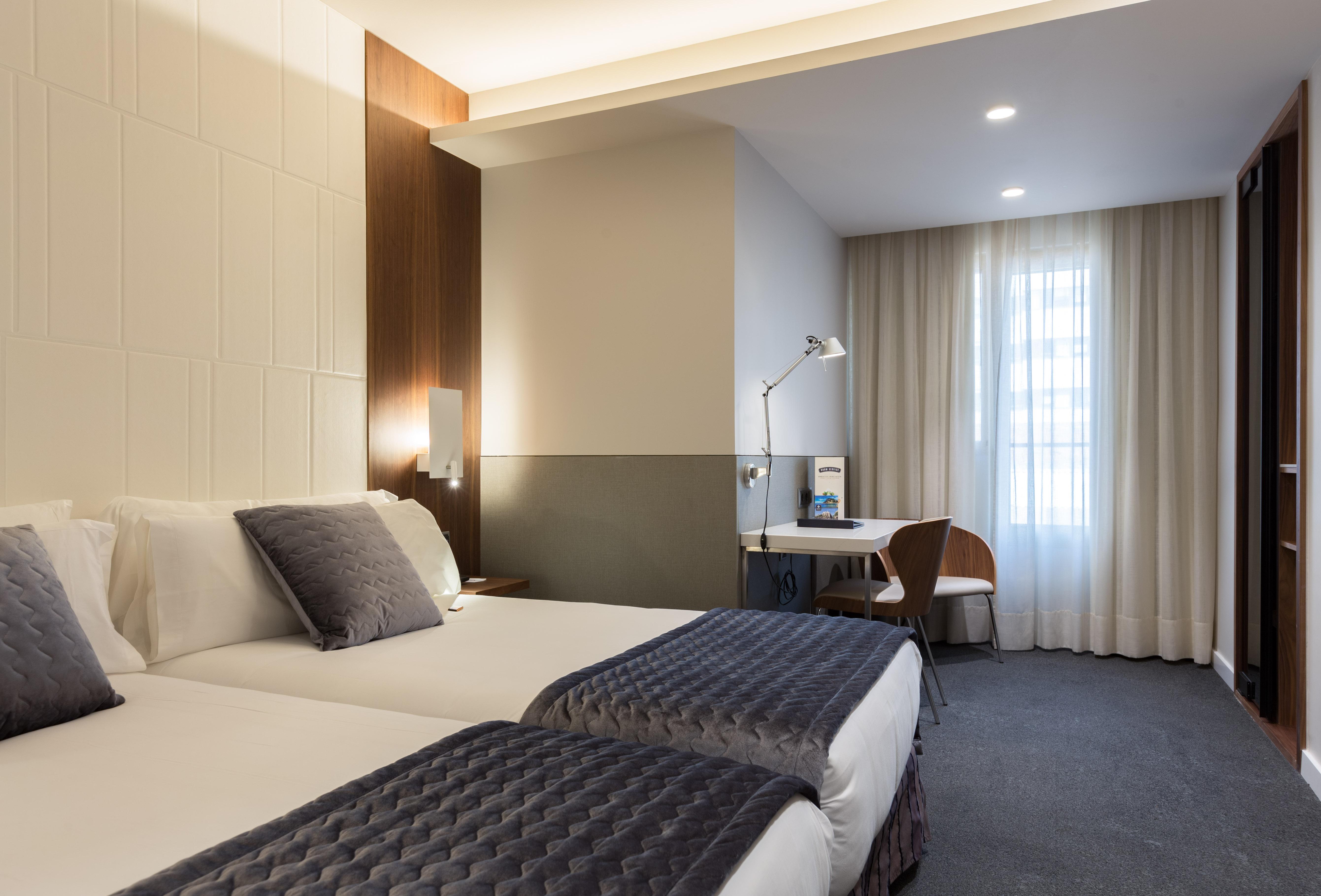 Best Western Premier Hotel Dante Барселона Екстериор снимка
