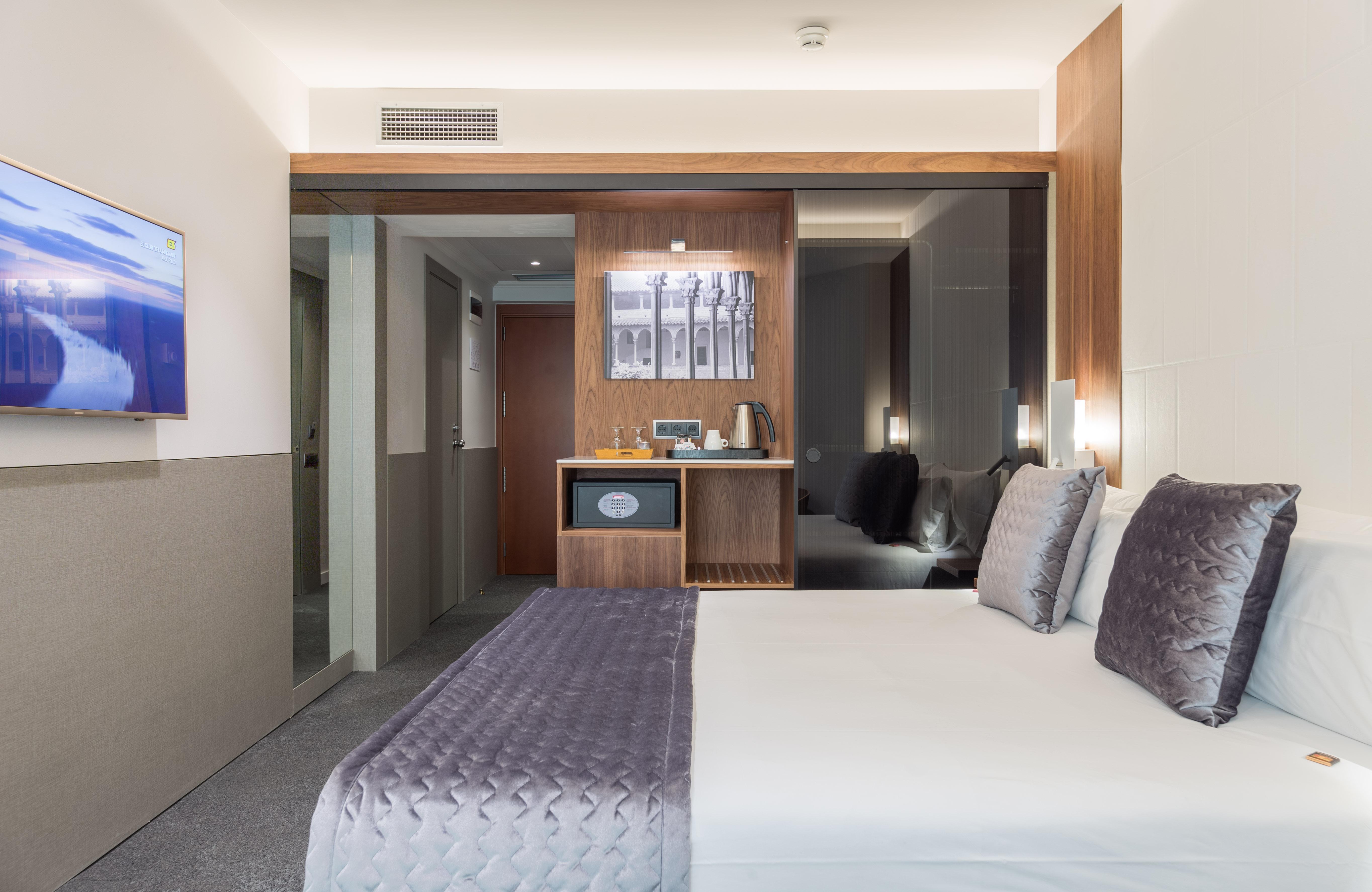 Best Western Premier Hotel Dante Барселона Екстериор снимка