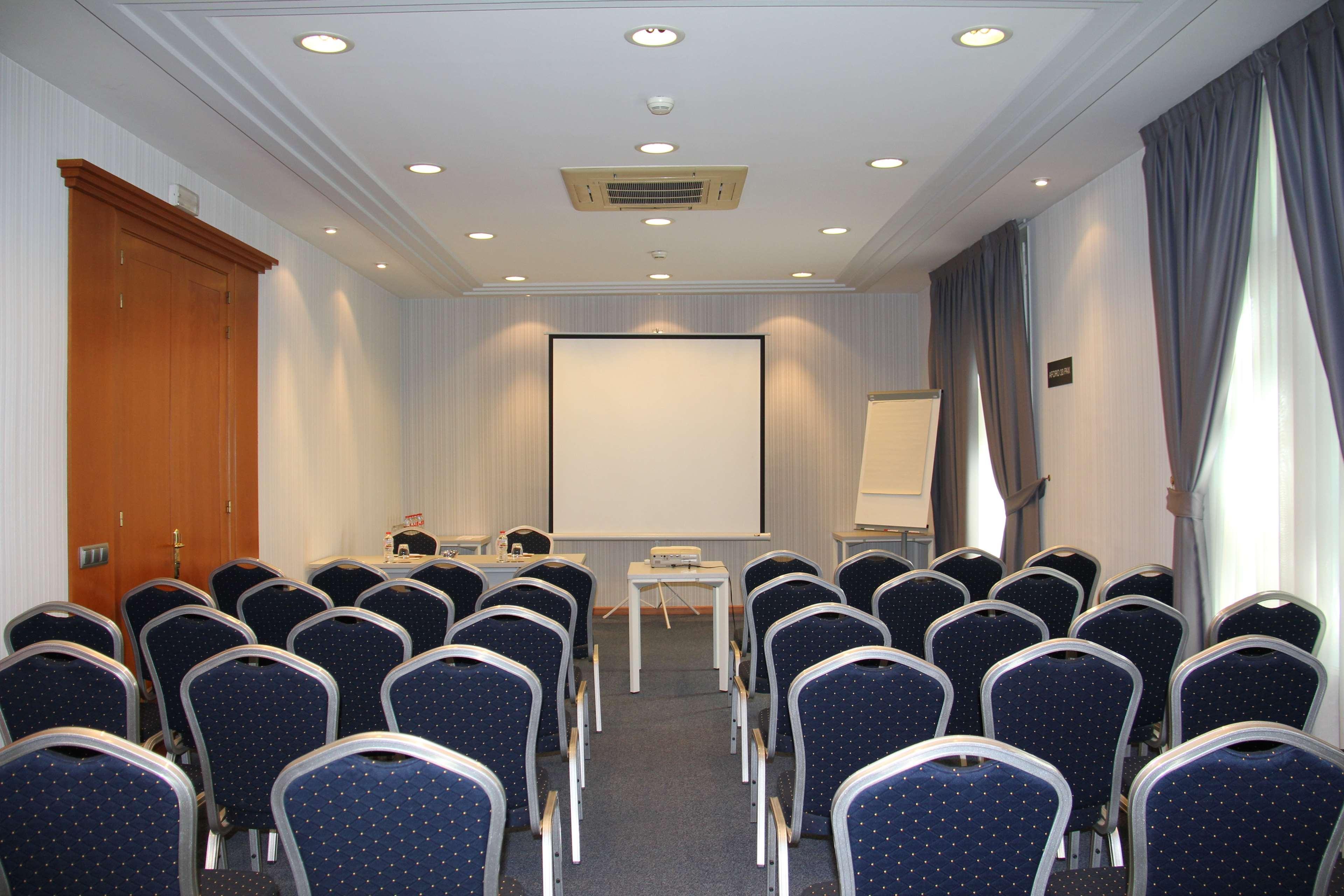 Best Western Premier Hotel Dante Барселона Екстериор снимка
