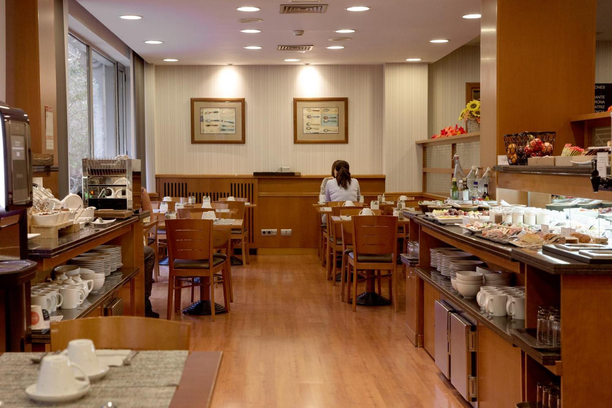Best Western Premier Hotel Dante Барселона Екстериор снимка