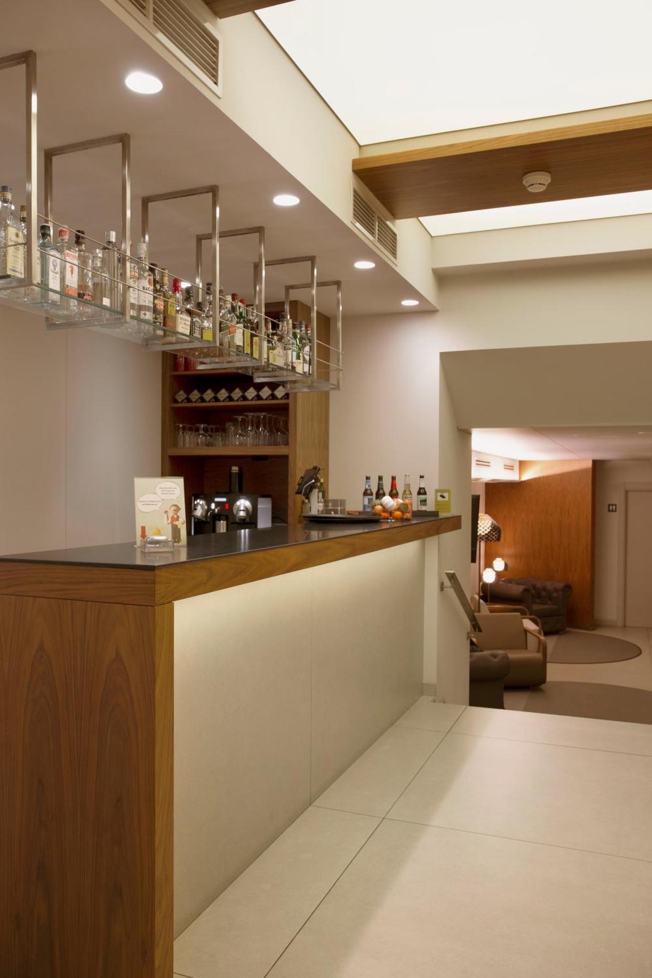 Best Western Premier Hotel Dante Барселона Екстериор снимка