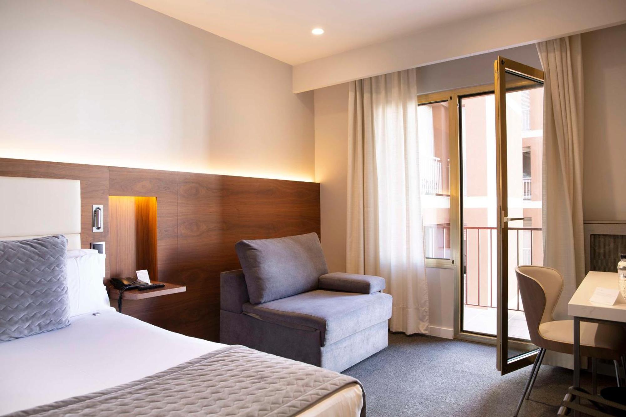 Best Western Premier Hotel Dante Барселона Екстериор снимка